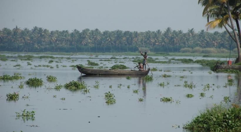 De nombreux habitants vivent grâce aux ressources de la pêche.