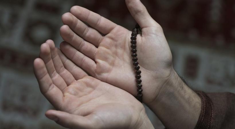 Les nombreuses prières dans un lieu commun sur les lieux de travail dérangent. ISTOCK/IBRAKOVIC 