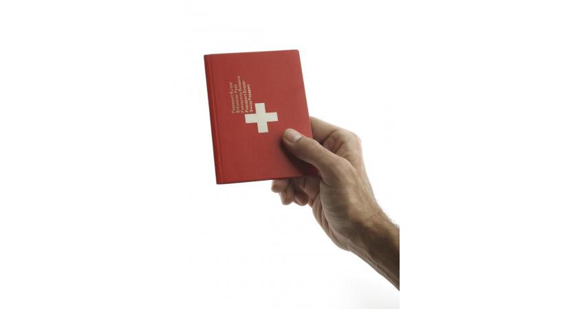 Le Conseil fédéral doit encore se prononcer, la date d’entrée en vigueur de la loi sur la nationalité reste, pour l’heure, floue. ISTOCK/TENTAN 