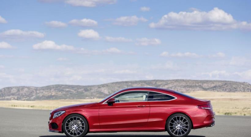 MERCEDES-BENZ C300 COUPÉ 