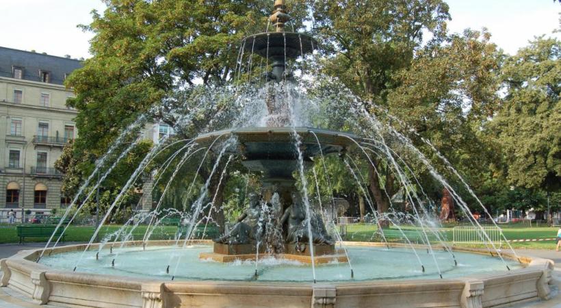  Fontaine du Jardin anglais. DR