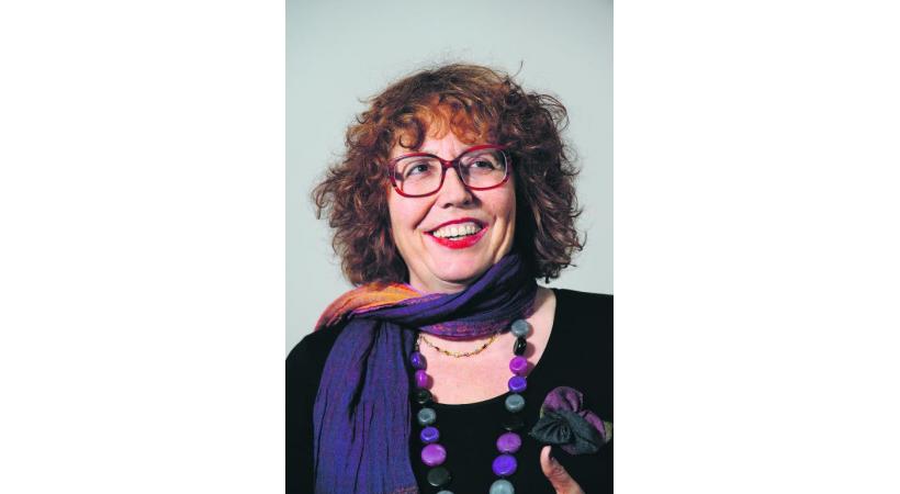 Dr Juliette Buffat, médecin-psychiatre et psychothérapeute FMH, spécialisée en sexologie et en thérapie de couple depuis 25 ans, partage son expérience de sexologue et répond à toutes vos questions.