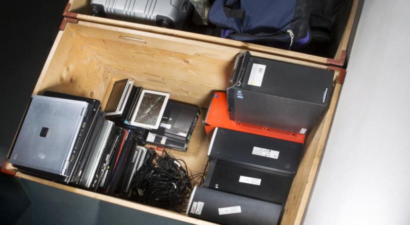 Chaque année, le Greffe réceptionne près de 5700 inventaires, comportant plusieurs pièces à conviction.  POUVOIR JUDICIAIRE 