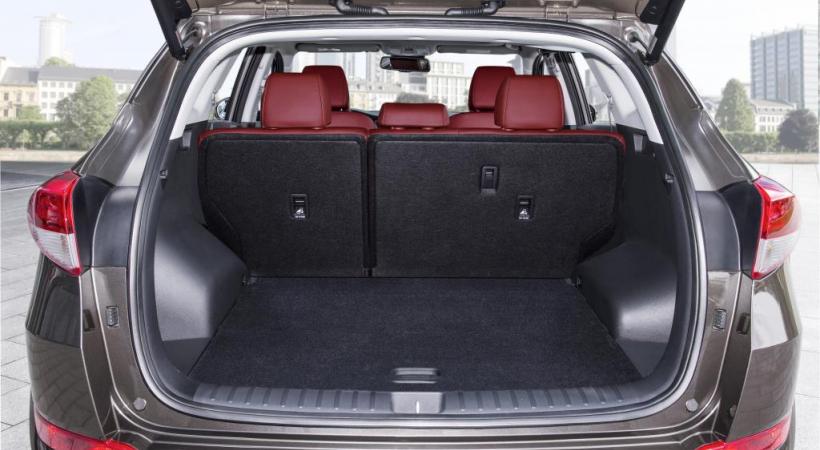 HYUNDAI TUCSON 2L CRDI 