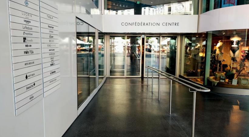 Le centre a ouvert ses portes le 4 décembre mais la fréquentation n’est pas au rendez-vous, selon les dires des commerçants. La faute notamment aux nombreuses arcades vides. DR