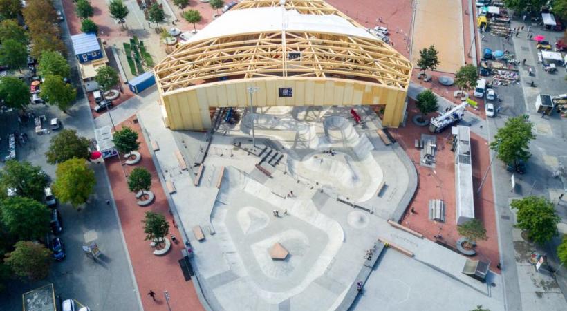 Danseurs, skateurs, MBXeurs offriront des spectacles grandioses au Skatepark recouvert d’une grande charpente de bois clair. MATHIEU PONCET (LCU MEDIA) 