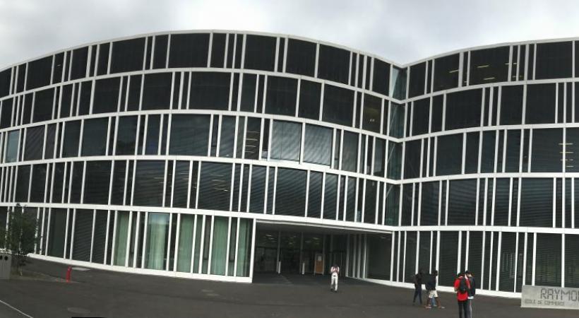 L’école de commerce Raymond-Uldry lors de la rentrée lundi dernier.  