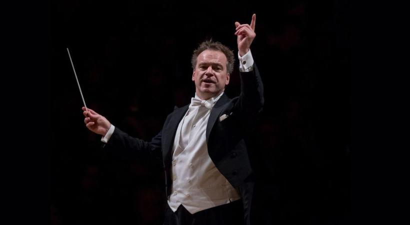 Le chef  Jonathan Noth et sa baguette magique.  RAFA MARTIN/OSR 