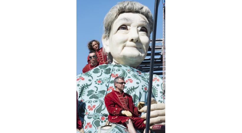 La petite géante et ses immenses sucreries feront  le déplacement à Genève. DR 