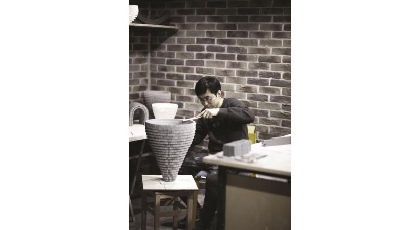 Le céramiste coréen Sejin Bae. DR 