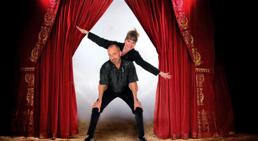 Parmi les nombreux artistes, le Duo Full House entraînera le public dans un allègre tourbillon. DR 