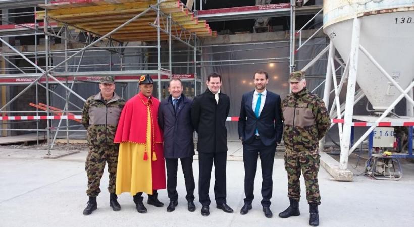 Urs Muller, adjudant sous-officier, Ernest Ducheveu, huissier du Conseil d’Etat,  Serge Dal Busco, Pierre Maudet et Antonio Hodgers, conseillers d’Etat  et Markus Schmid, adjudant major. DR DR