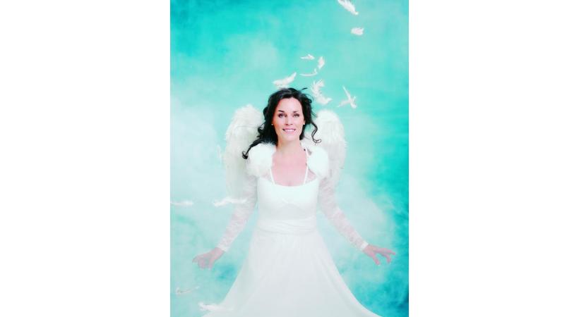 La chanteuse présentera un spectacle féerique. DR 