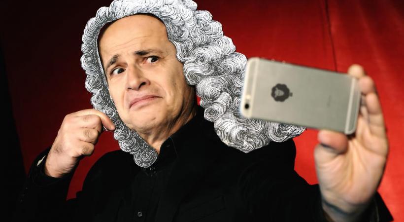 Philippe Cohen revisite Voltaire. DR 