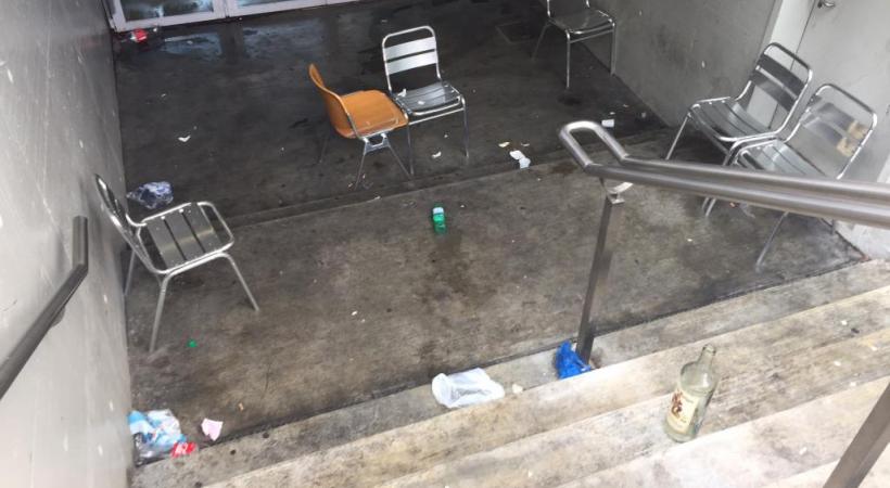 L’Etat va installer un portail pour fermer l’accès à l’escalier aux non-utilisateurs des locaux. DR 