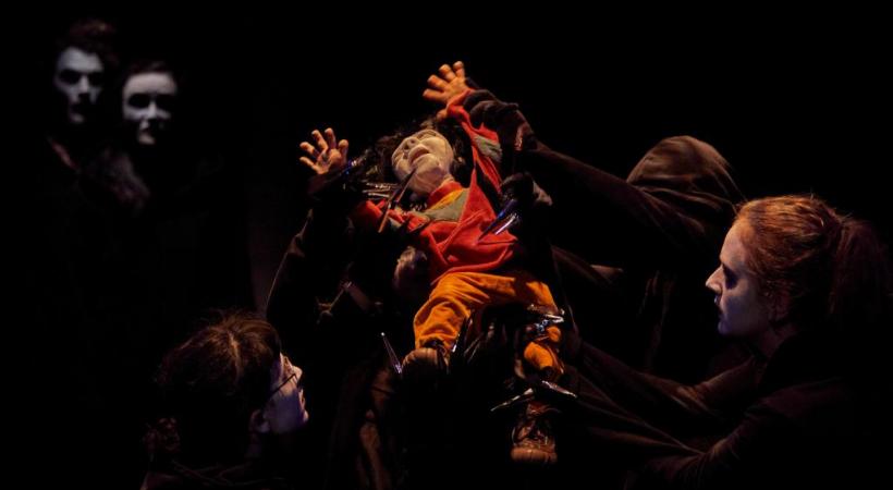 «Everest» scanne la famille nucléaire. CHRISTOPHE LOISEAU