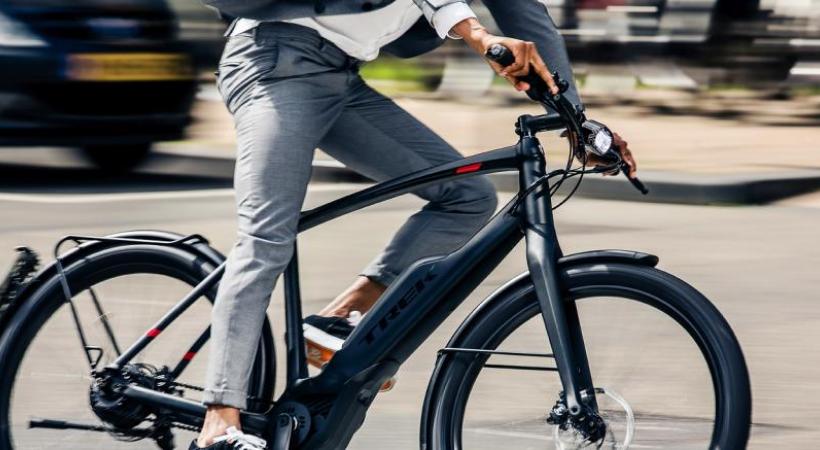 Pour ses déplacements quotidiens, le vélo électrique, c’est pratique. DR 