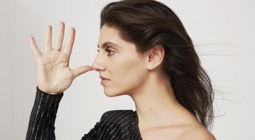 La Suissesse Marina Rollman anime des chroniques sur la RTS et sur France Inter. CHARLOTTE ABRAMOW LOUISE ROSSIER