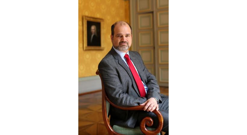 Une vigne au pied du Palais Eynard, en 1870. En médaillon, Sami Kanaan.  