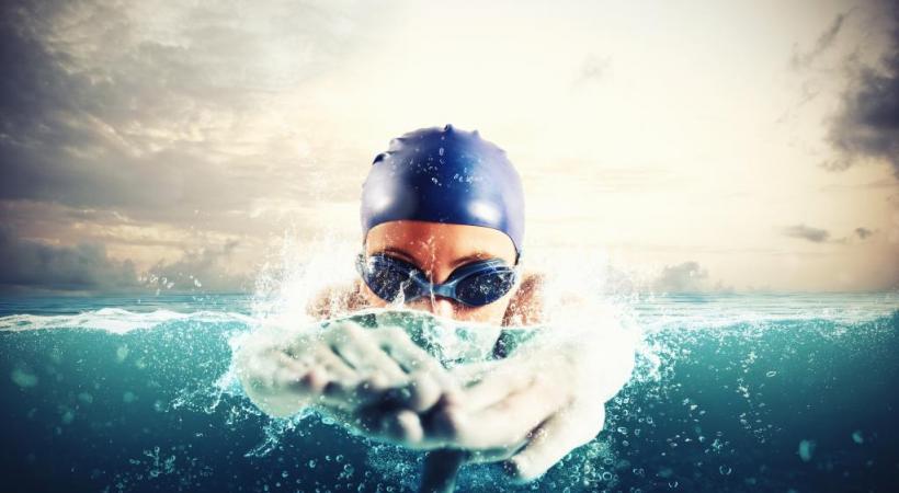 Cette année, la traversée du lac réunira 1000 nageurs. Un record! 123RF/ALPHASPIRIT 