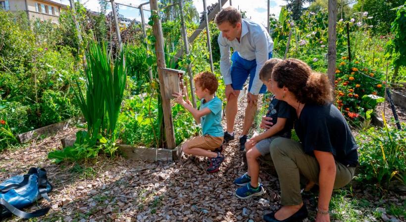 Frédérique Baudois et son mari ont fait le choix de l’école à la maison pour leurs deux fils. STéPHANE CHOLLET.