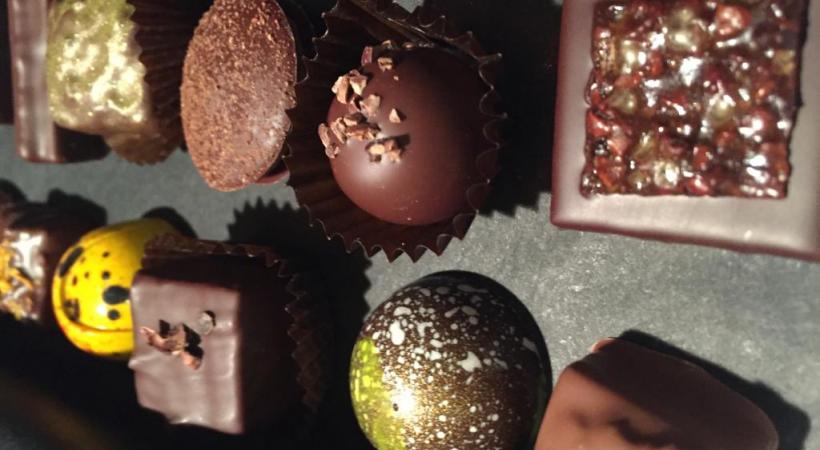 Une quinzaine de chocolatiers genevois participeront à la manifestation qui, depuis quelques années, attire de nombreux gourmands. SALONDESCHOCOLATIERS.COM