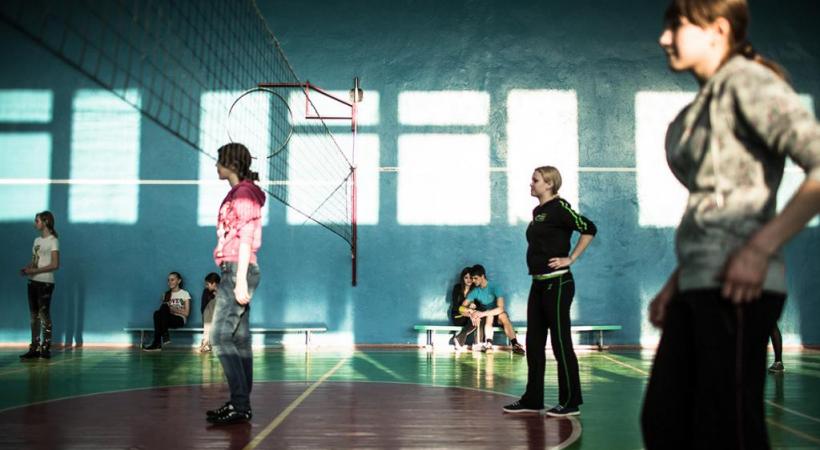 Le spectacle met en lumière la fureur de notre monde. DR
