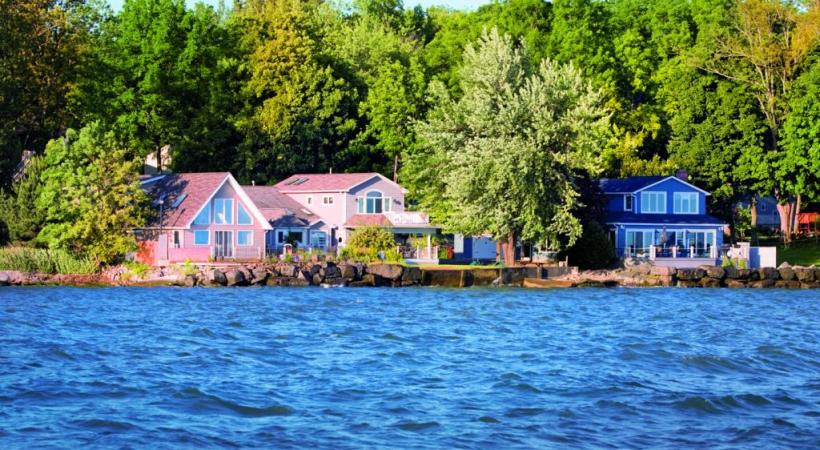La quiétude de la vie au bord de l’eau. dr