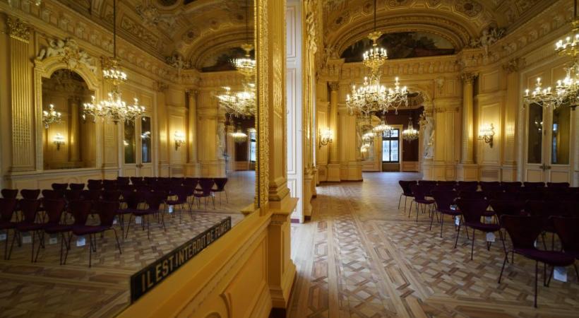 Rénové de fond en comble, le bâtiment de la place de Neuve rouvre ses portes après trois ans de travaux. 