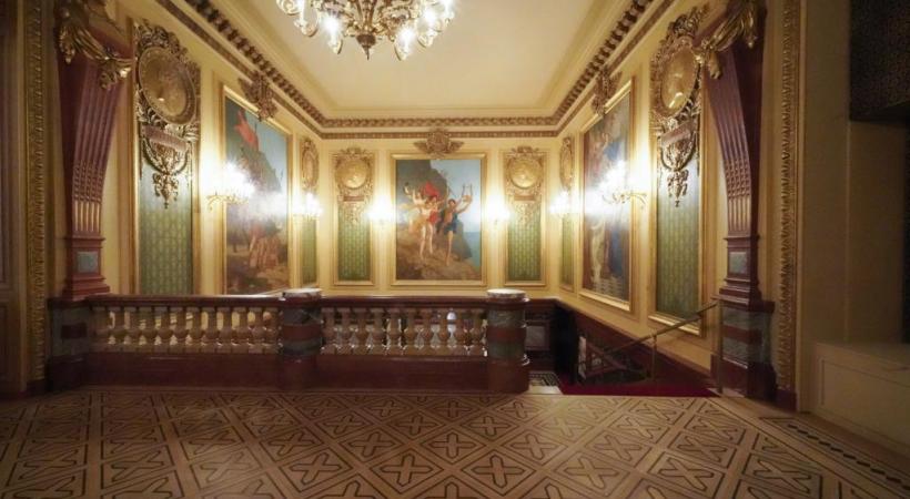 Rénové de fond en comble, le bâtiment de la place de Neuve rouvre ses portes après trois ans de travaux. 