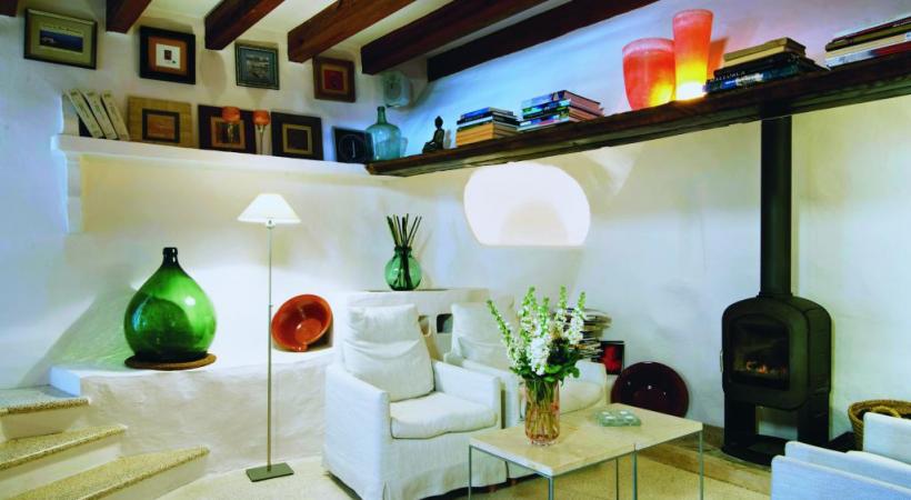 Les piscines suppléent l’éloignement de la mer. 