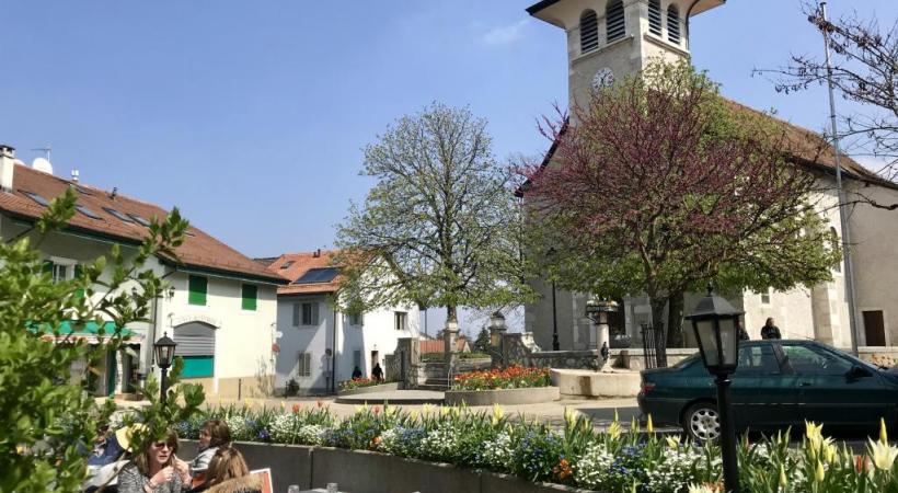 La charmante place de l’Eglise de Veyrier. (Francis Haller)