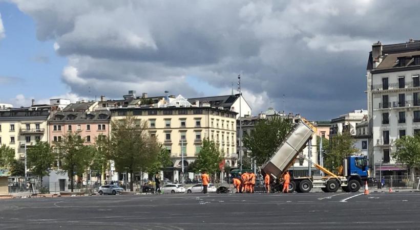 L’emplacement du chapiteau a été recouvert d’enrobés bitumeux recyclés. FRANCIS HALLER