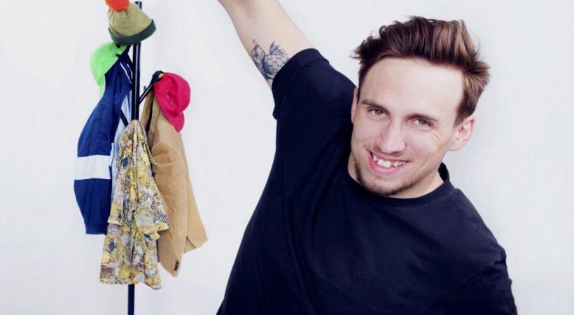 Toujours absurde, souvent drôle, Yoann Provenzano ne laisse pas indifférent. DR