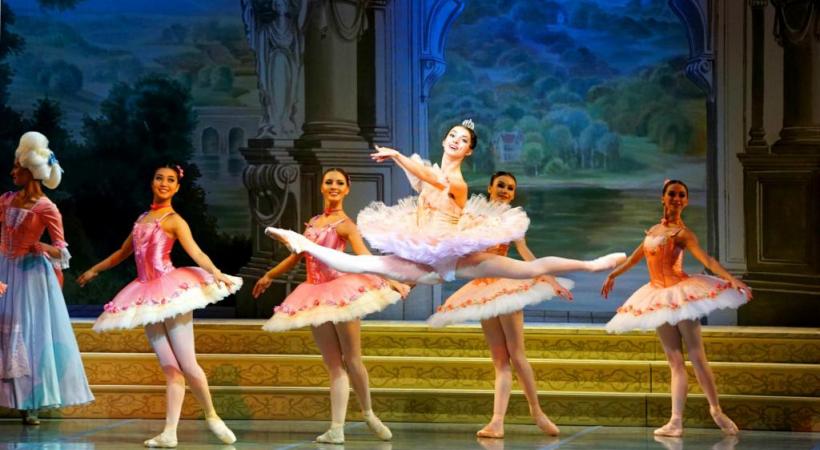 Un ballet majeur mêlant le bien et le mal. MIKHAIL LOGVINOV