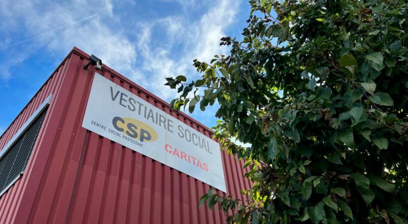 Le Vestiaire social accueille désormais les bénéficiaires  au 16 rue Blavignac, à Carouge. DR