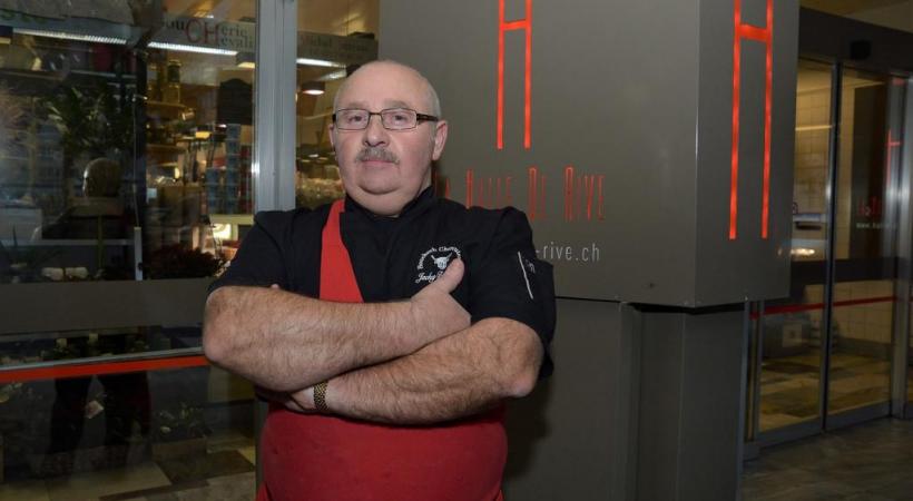 Eric Richard, gérant d’une boucherie à la halle de Rive.