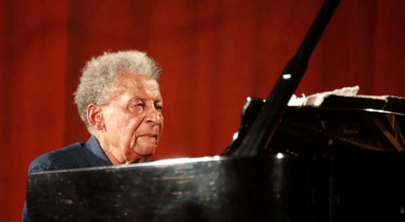 Devenu Abdullah Ibrahim en 1968, Adolph Johannes Brand est né au Cap le 9 octobre 1934. DR