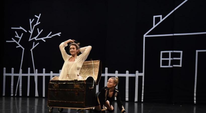 Le spectacle s’adresse d’abord aux familles. DR