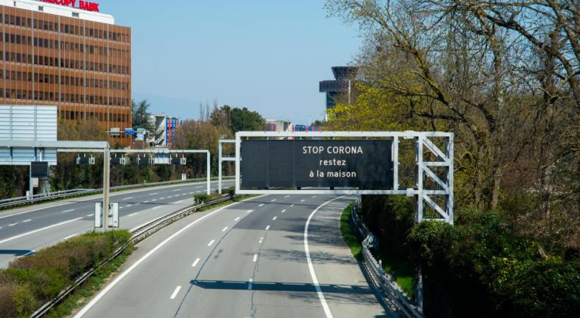 Après plus de trois semaines de confinement, la Suisse se retrouve dans une situation économique désastreuse. STéPHANE CHOLLET