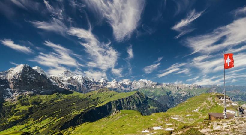 Plus que jamais, préserver un pays maître de ses décisions, de son destin.123RF/BURBEN