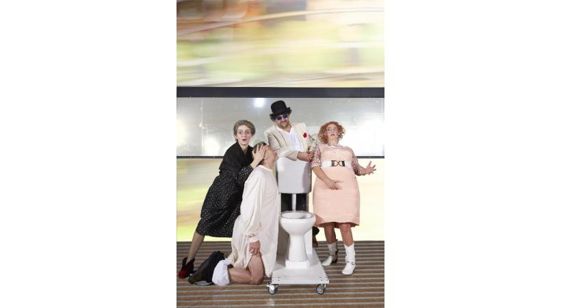 Drôle de famille. DR 