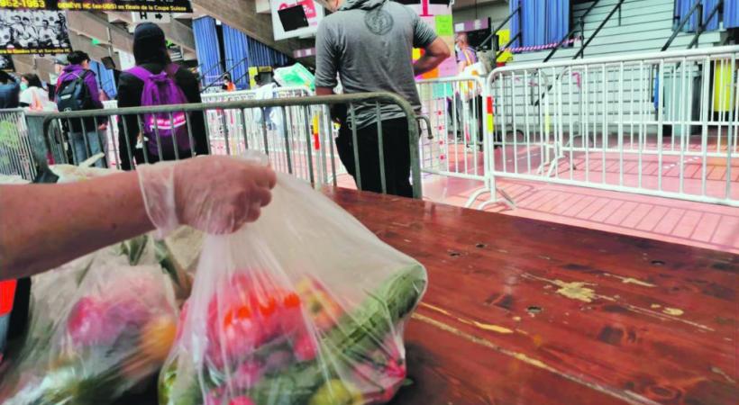 L’exposition est intitulée «16’127», en référence au nombre de colis distribués durant un mois. DR