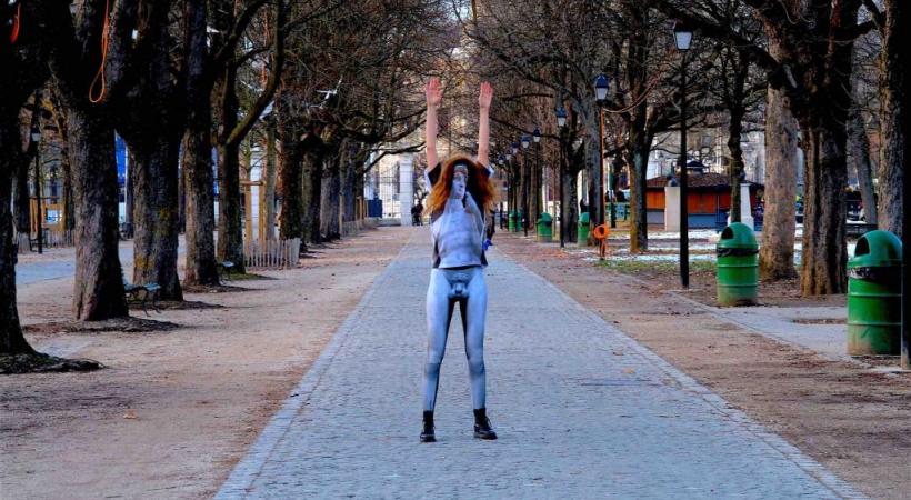 La saison débutera le 29 août avec une «Demolition Party», un spectacle qui mêle théâtre, peinture et musique. DR