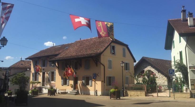 La place de l’Eglise. Le comité d’organisation ne voulait pas une fiesta au rabais. AMM