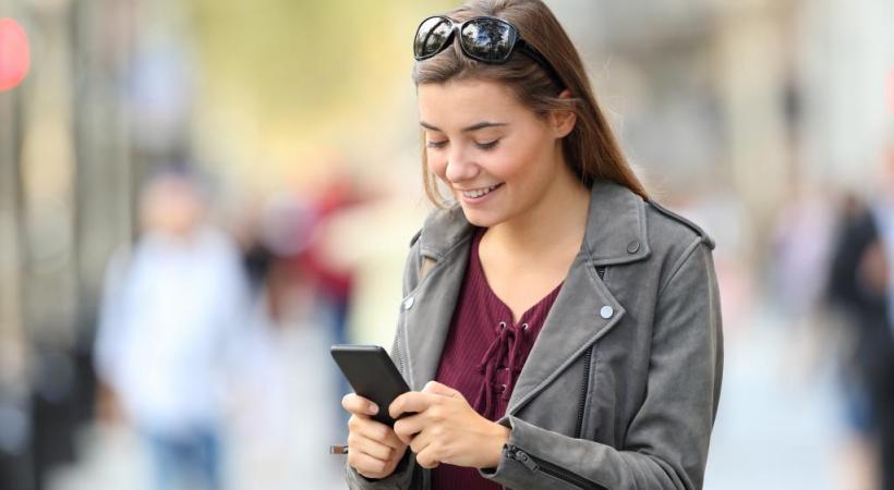 Les amateurs de douceurs partiront en quête d’une dizaine de chocolatiers, de manière virtuelle, téléphones portables en mains. 123RF/ANTONIO GUILLEM