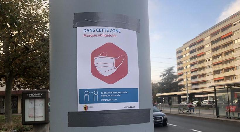 A Thônex, le port du masque est désormais obligatoire aux abords du centre commercial 