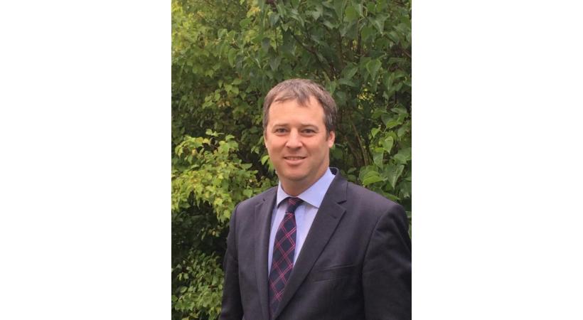 Cyril Aellen est l’un des deux candidats PLR à se présenter à l’élection partielle du Conseil d’Etat le 7 mars prochain. DR