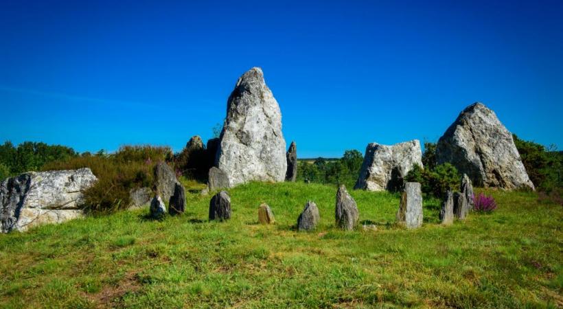 A Genève, au Liban ou en France, des mégalithes ont été érigés par l’Homme. 123RF/ERWAN GARDAN 