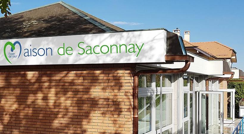 FOYER-MAISON-DE-SACONNAY.CH